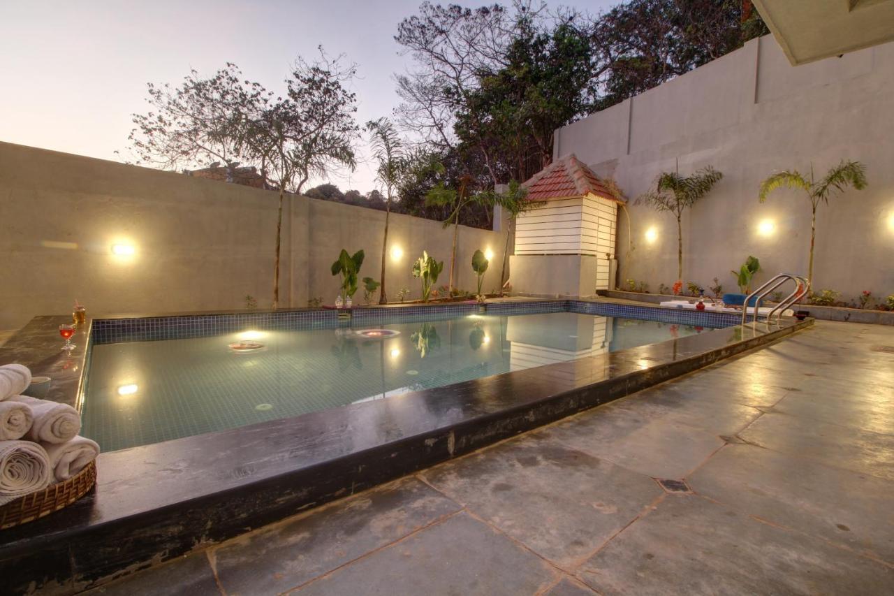 Euphoria Luxury Villa - 5Bhk - Private Pool - Jacuzzi, Бага Экстерьер фото