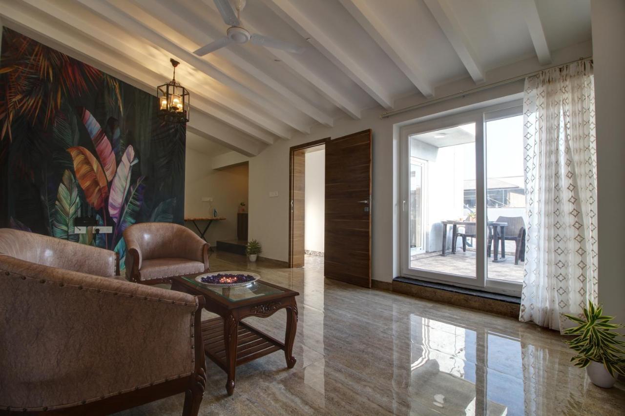 Euphoria Luxury Villa - 5Bhk - Private Pool - Jacuzzi, Бага Экстерьер фото
