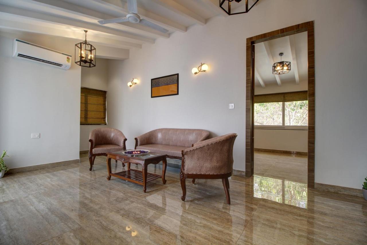Euphoria Luxury Villa - 5Bhk - Private Pool - Jacuzzi, Бага Экстерьер фото
