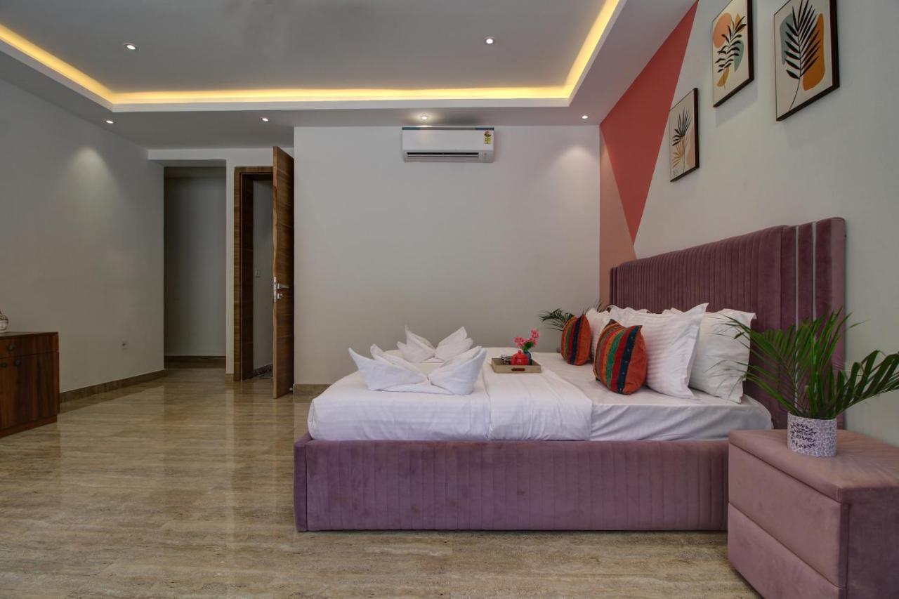Euphoria Luxury Villa - 5Bhk - Private Pool - Jacuzzi, Бага Экстерьер фото