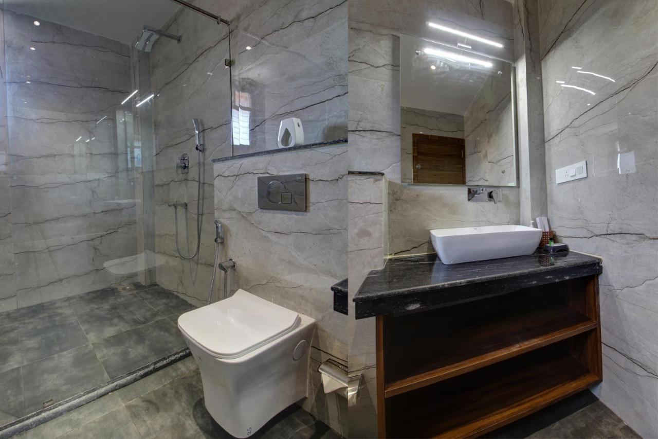 Euphoria Luxury Villa - 5Bhk - Private Pool - Jacuzzi, Бага Экстерьер фото